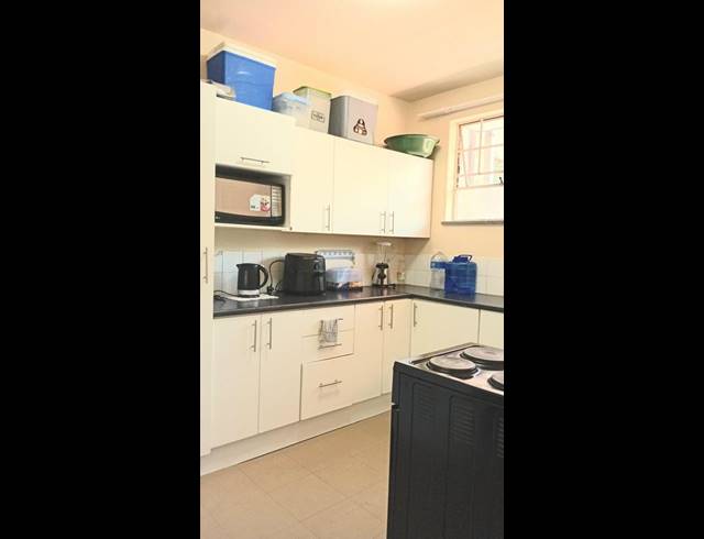 1 BEDROOM APARTMENT FOR SALE IN LOMBARDY EAST